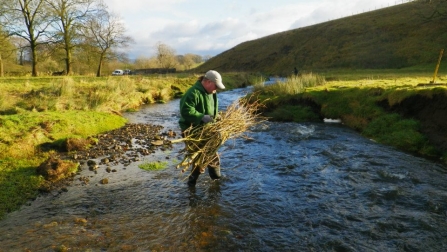 Volunteer on the Upper Aire
