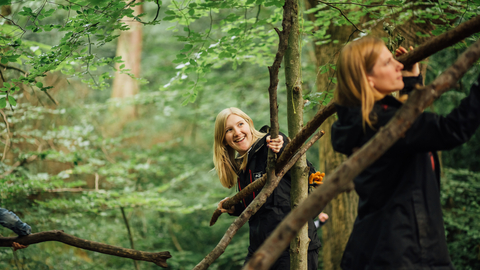 young people making dens