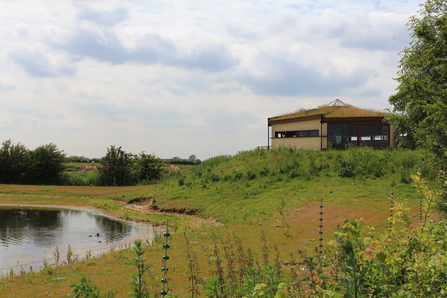 North Cave Crosslands Hide