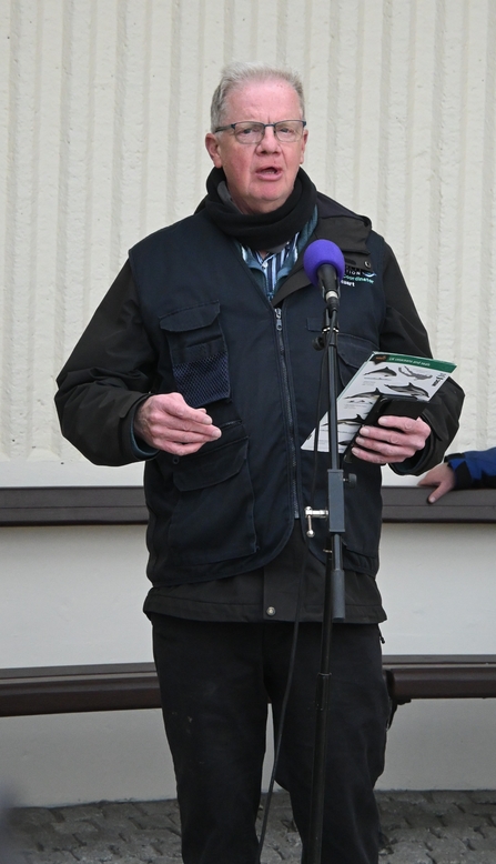 Stuart Baines YWT volunteer and member of Sea Watch Foundation - Howard Roddie