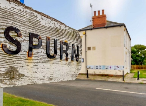 Sign to Spurn